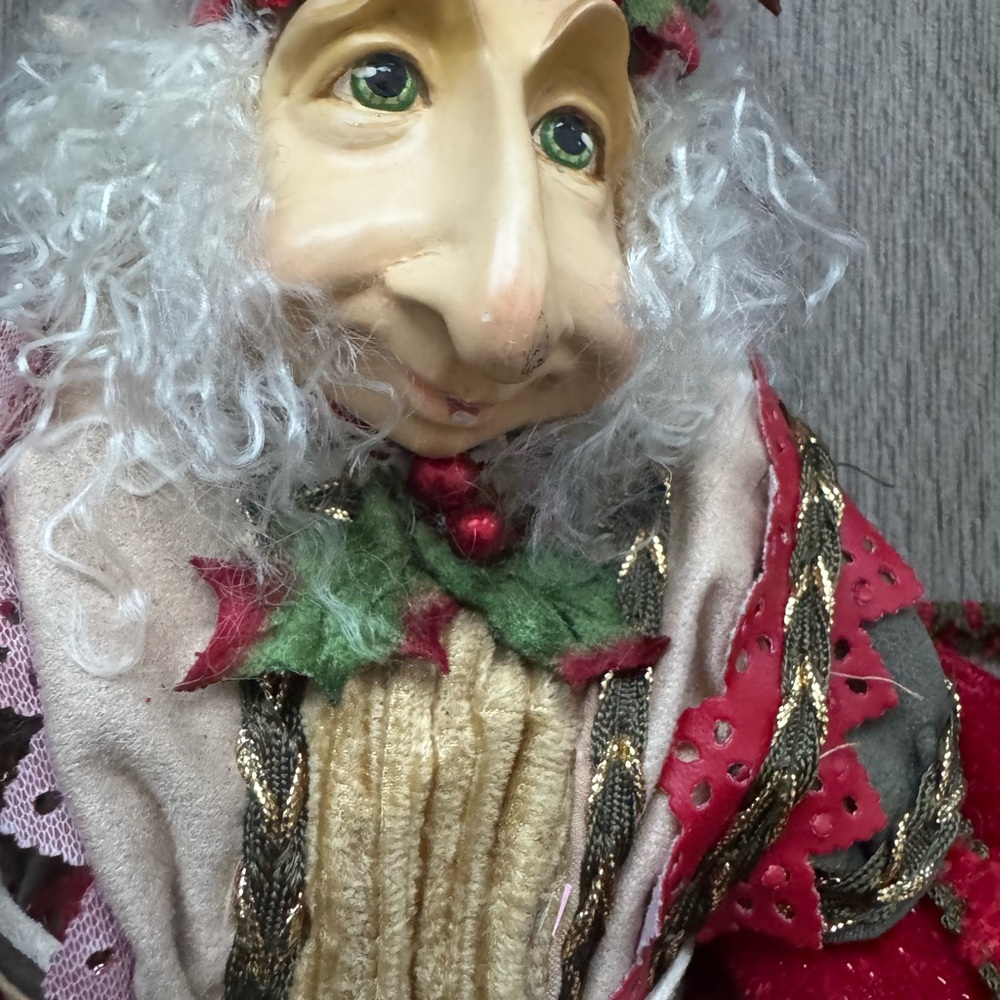 Mark Robert’s poseable Christmas elf